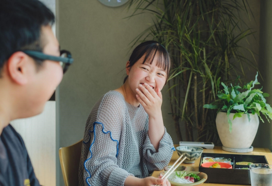 朝食付きプランで宿泊した場合、朝食の味噌汁には、由井さんが作った味噌が使われている。
