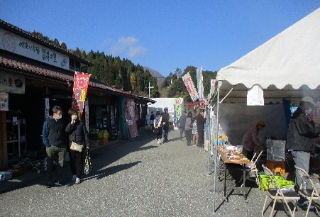 ふれあい市場雲井の里感謝祭が開催されます
